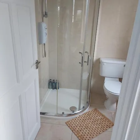 公寓 Gra Na Farraige 恩尼斯克朗